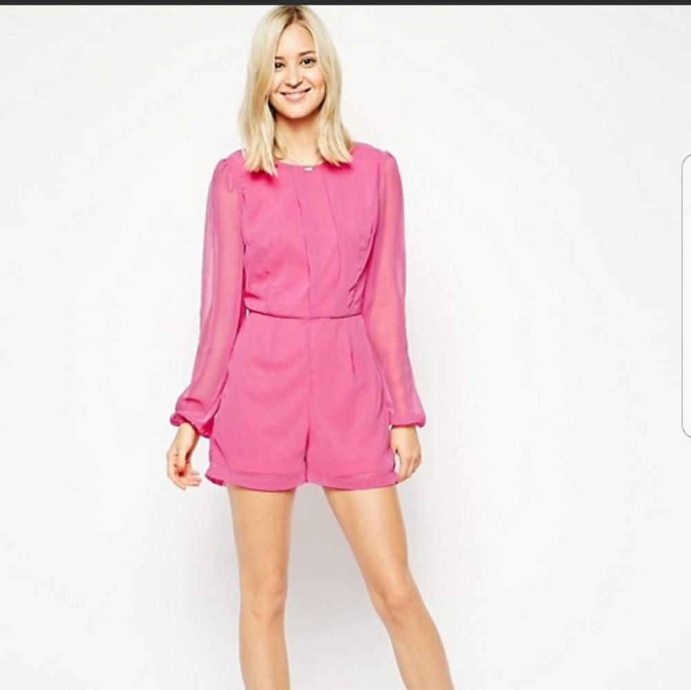 pink jumpsuit romper 🦄